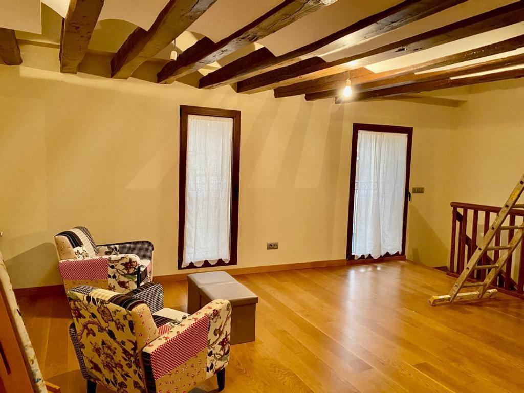 Vila Casa Moneo Briones Exteriér fotografie